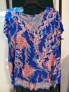 Lilly Pulitzer Blue Coral Print Short Sleeve Blouse